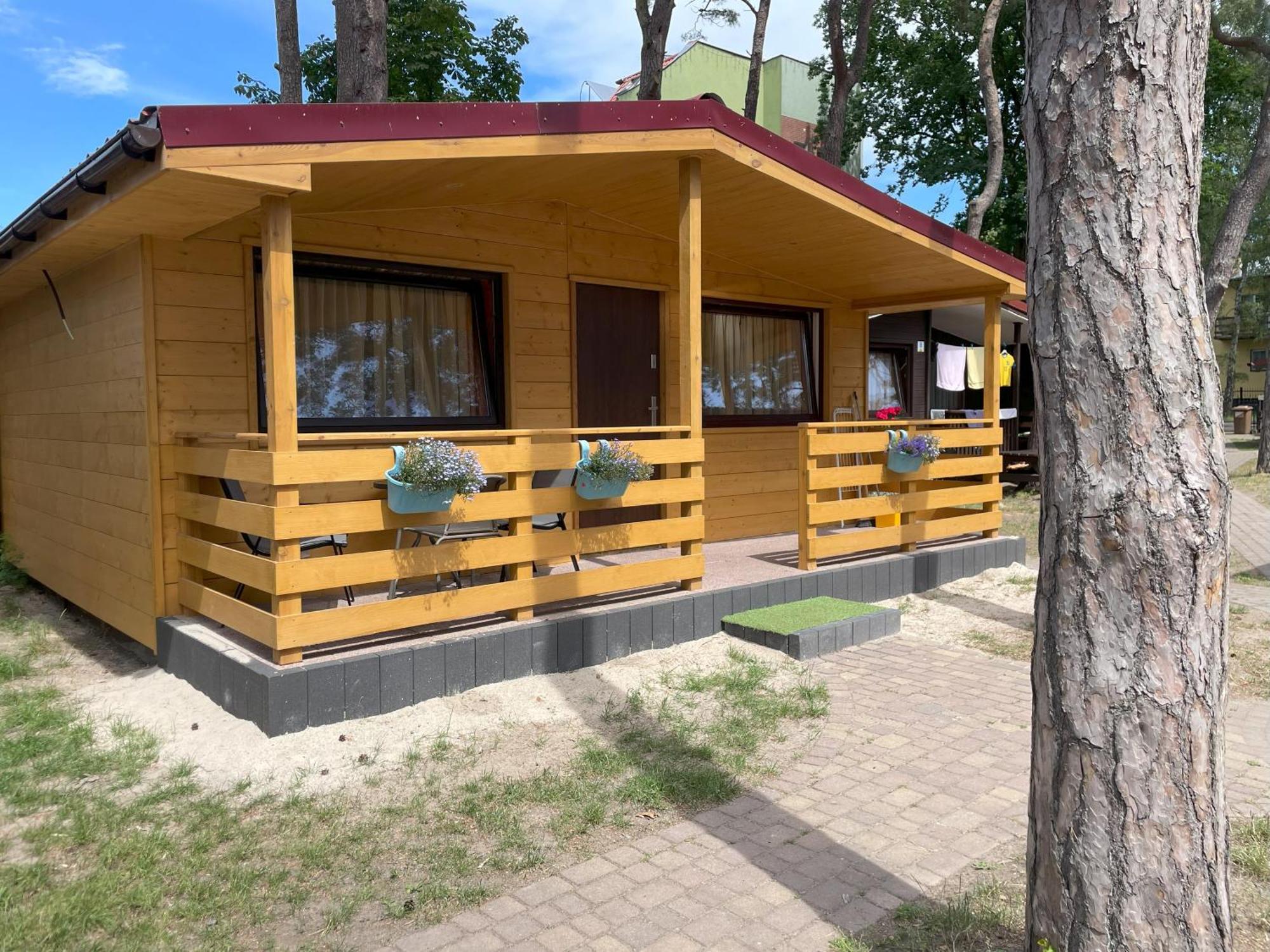 Osrodek Polaris Villa Dziwnówek Exteriör bild